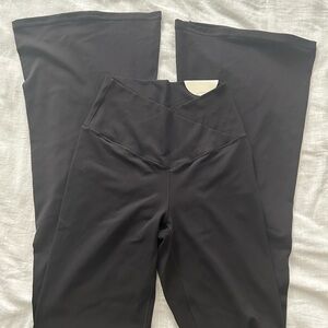 Aerie Black High-Rise Flare Leggings